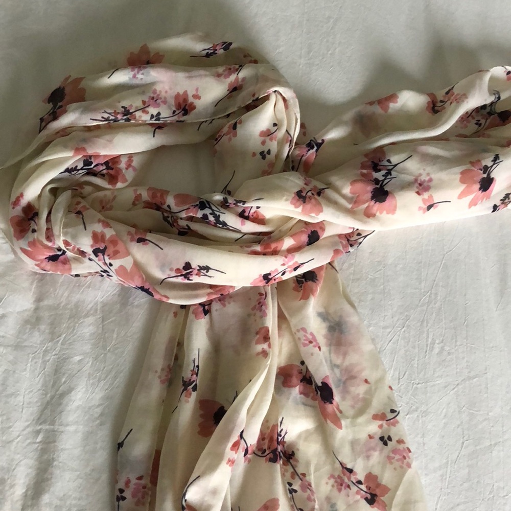 MOA (Paris) Pink Pastel Floral Scarf